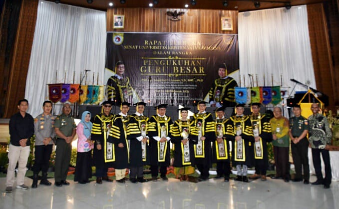 Letkol Arm Bismi Tambunan, S.E., Hadiri Rapat Senat Terbuka Pengukuhan Guru Besar UKSW